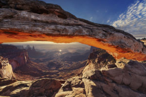 Mesa Arch at sunrise in Canyonlands National Park, Utah, USA